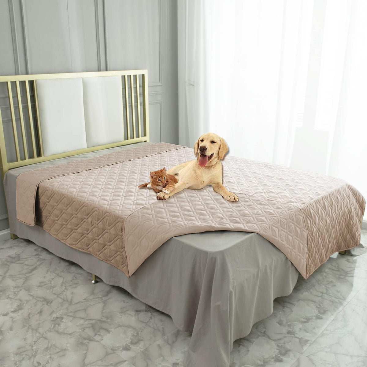 Ameritex Waterproof Reversible Furniture Protector for Pets