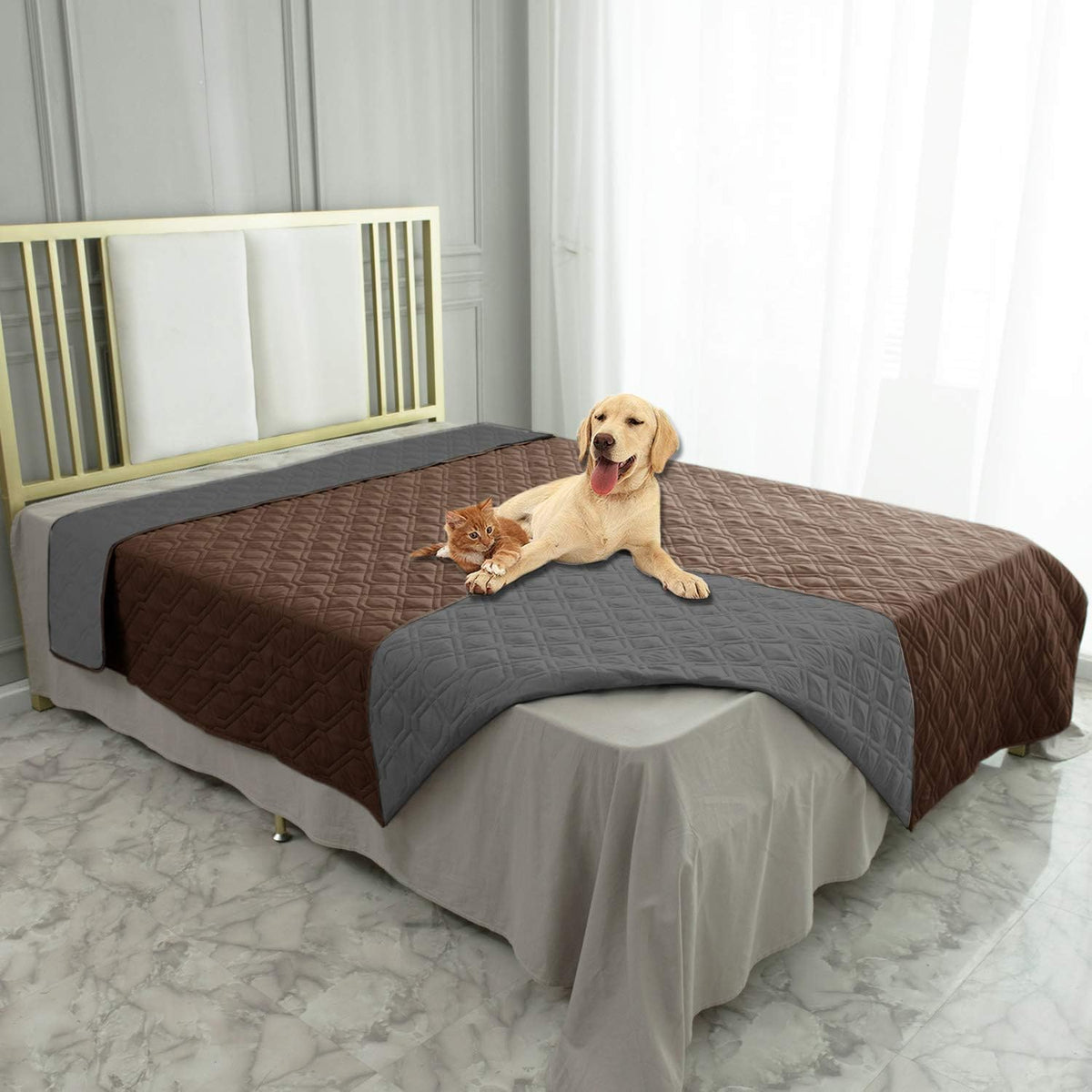 Ameritex Waterproof Reversible Furniture Protector for Pets