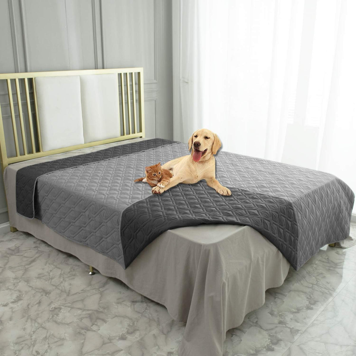 Ameritex Waterproof Reversible Furniture Protector for Pets