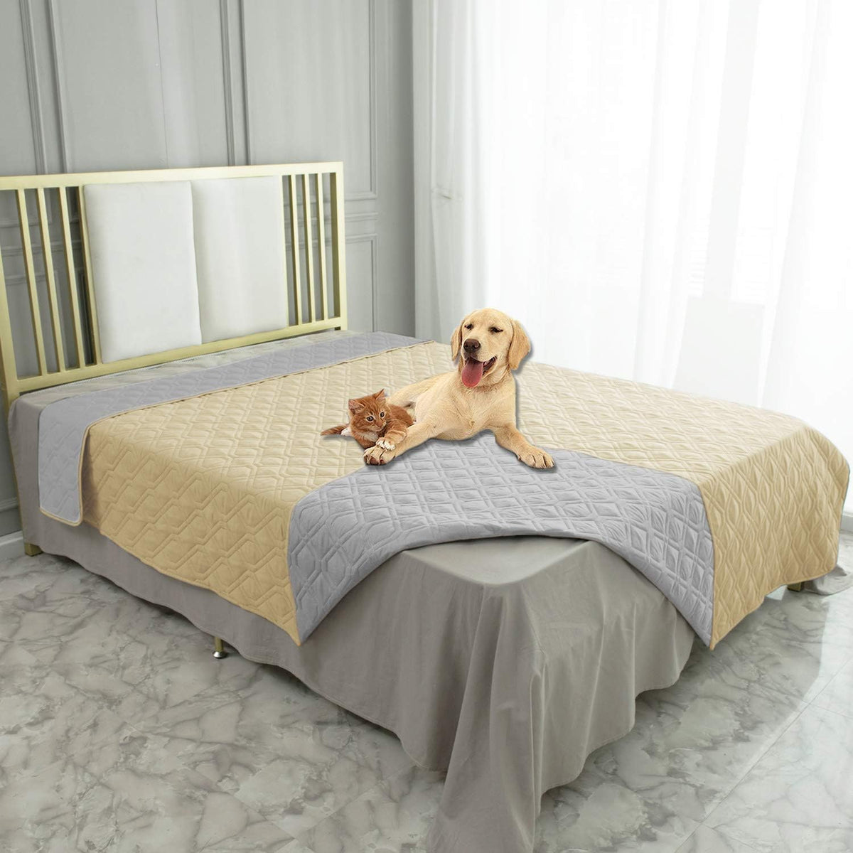 Ameritex Waterproof Reversible Furniture Protector for Pets
